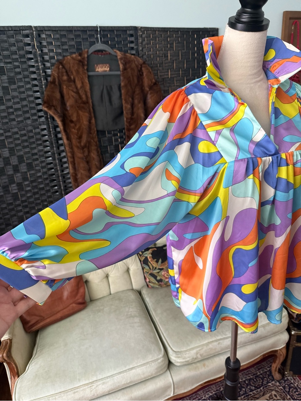 🌈✨ Adrienne Abstract Puff Sleeve Babydoll Blouse Retro Mod Small - Picture 3 of 12